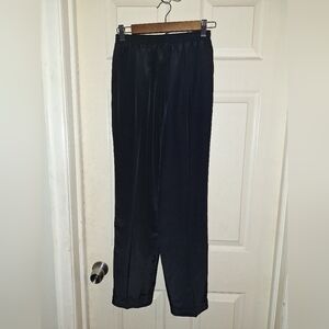Complement dressy pants size small